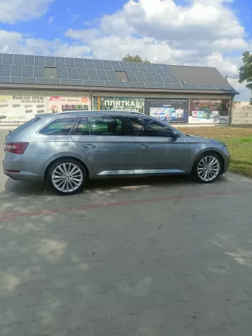 Skoda Superb 2017