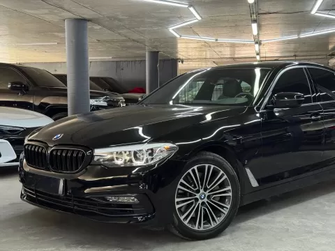 BMW 5 Series 2018