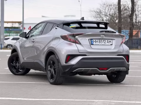 Toyota C-HR 2016