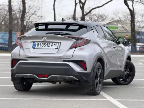 Toyota C-HR 2016
