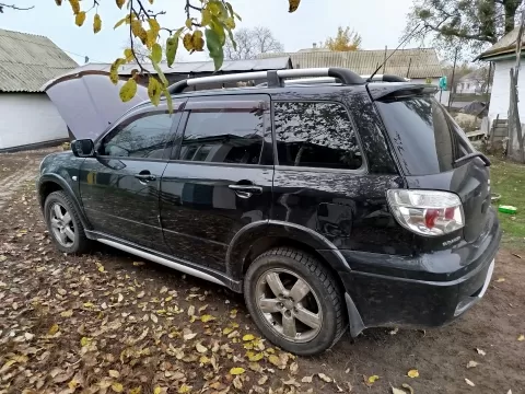 Mitsubishi Outlander 2009
