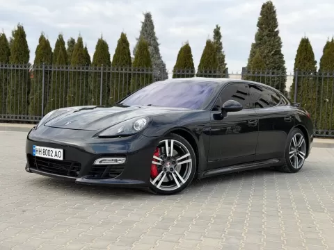 Porsche Panamera 2012
