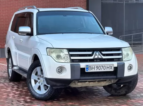 Mitsubishi Pajero 2008