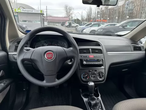 Fiat Linea 2013
