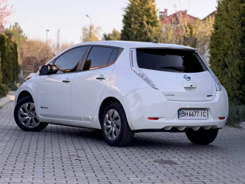 Nissan Leaf 2015