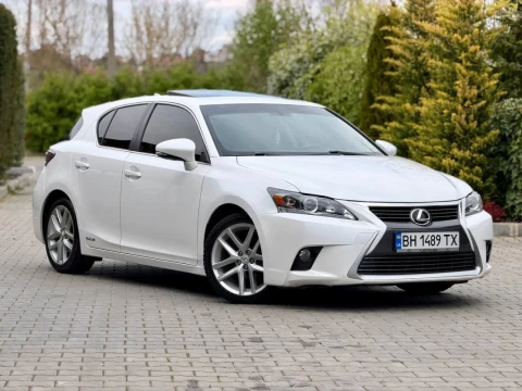 Lexus CT 2015