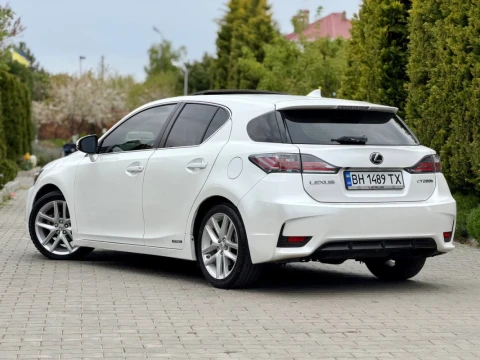 Lexus CT 2015
