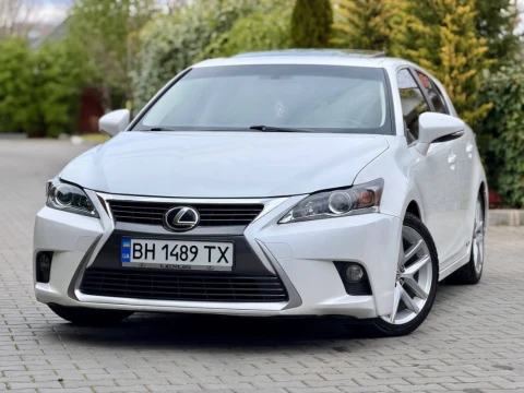 Lexus CT 2015