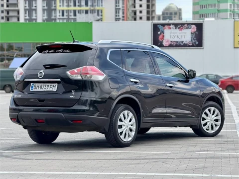 Nissan X-Trail 2016