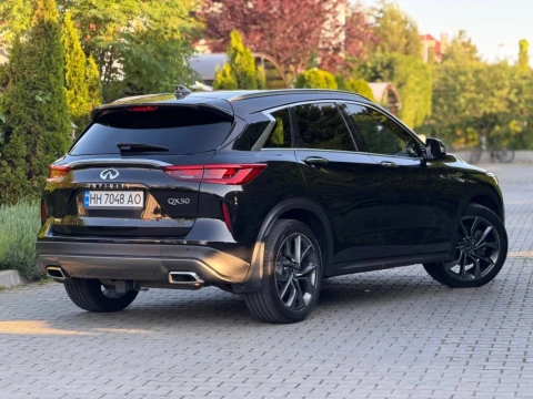 Infiniti QX50 2021
