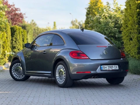 Volkswagen Beetle 2013