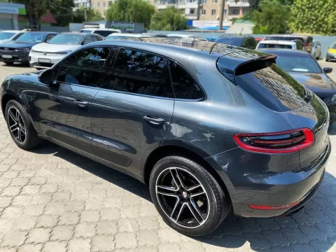 Porsche Macan 2017
