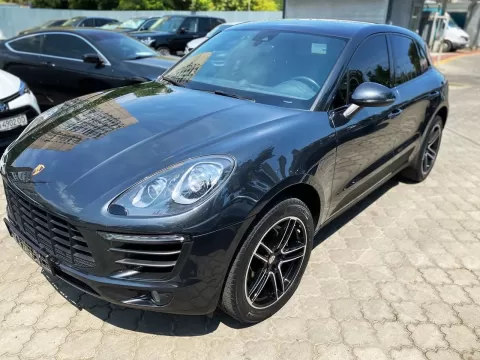 Porsche Macan 2017