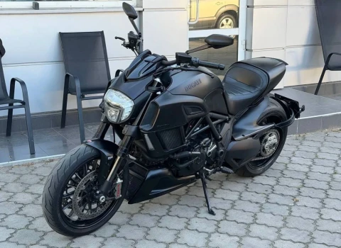 Ducati Diavel 2015 2015