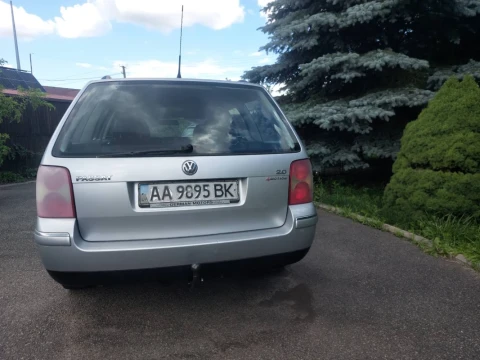 Volkswagen Passat 2002