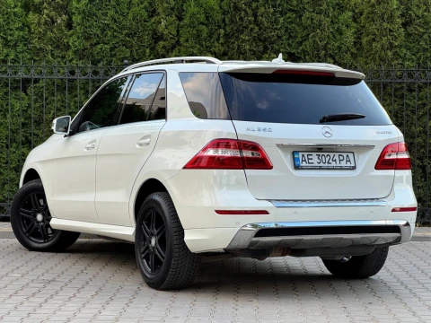 Mercedes-Benz M-Class 2013