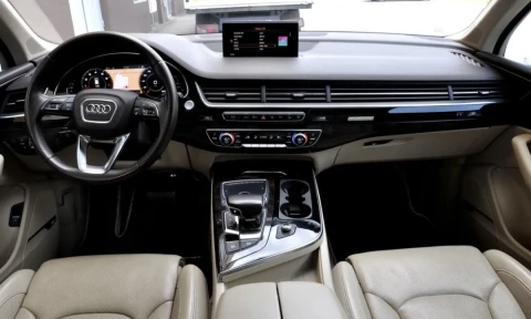 Audi Q7 2016