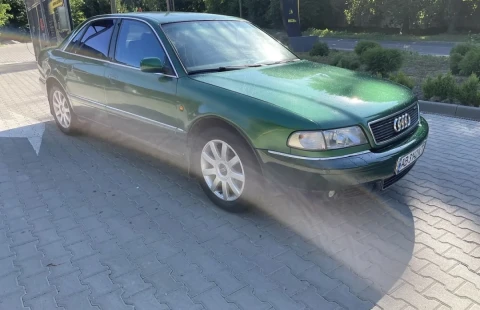 Audi A8 1995