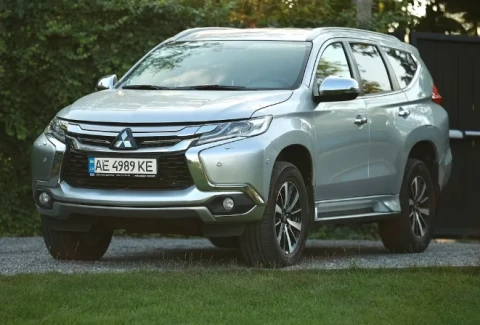 Mitsubishi Pajero 2018 2018