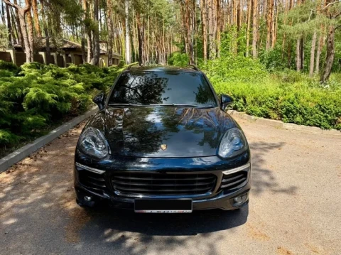 Porsche Cayenne 2016 2016