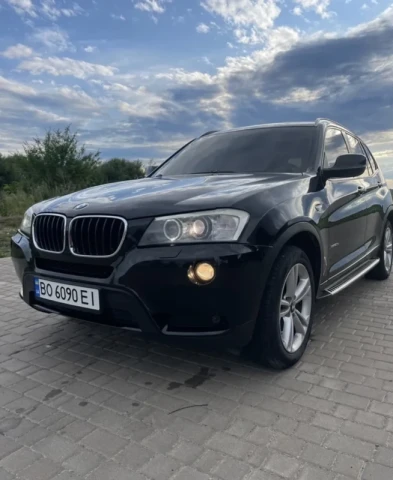 BMW X3 2011