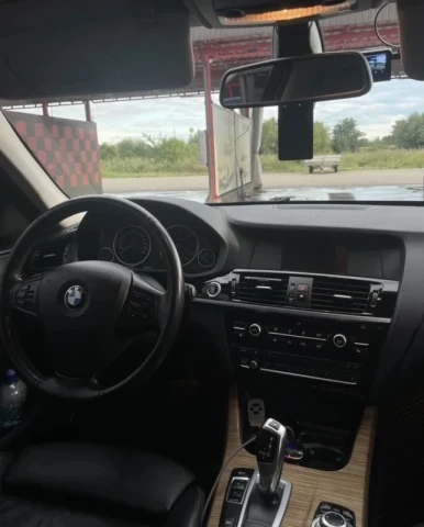 BMW X3 2011