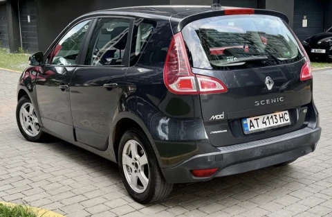 Renault Scenic 2011