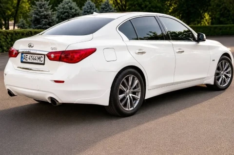 Infiniti Q50 2016