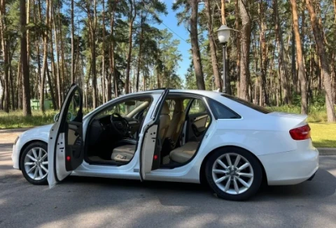 Audi A4 2012