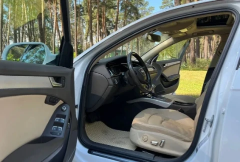 Audi A4 2012