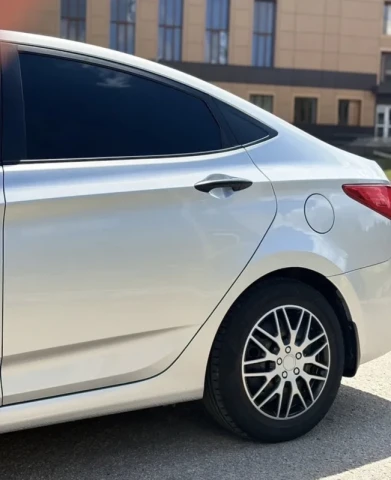 Hyundai Accent 2016 2016