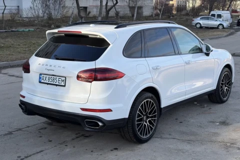 Porsche Cayenne 2015 2015