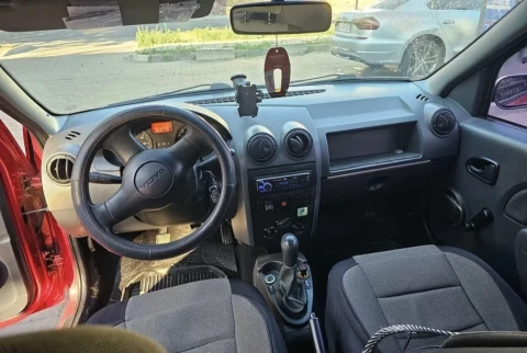 Dacia Logan 2007