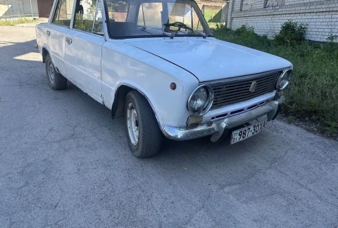 ВАЗ 2101 1979 1979