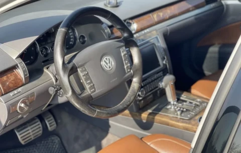 Volkswagen Phaeton 2009