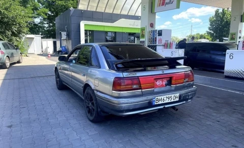 Mazda 626 1990