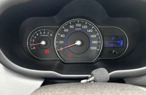Hyundai i10 2012