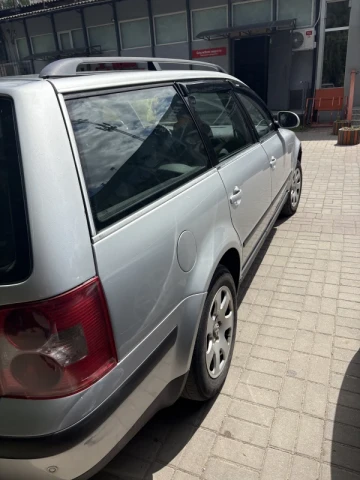 Volkswagen Passat 2005