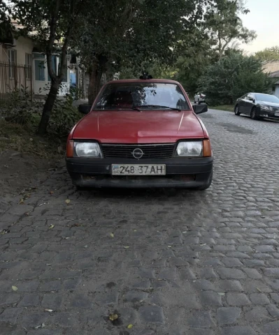 Opel Ascona 1987 1987