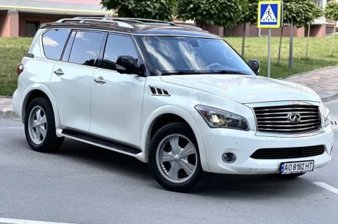 Infiniti QX56 2011