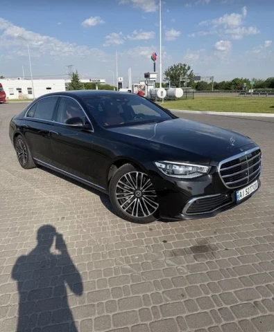 Mercedes-Benz S-Class 2021