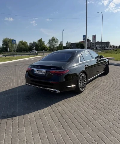 Mercedes-Benz S-Class 2021