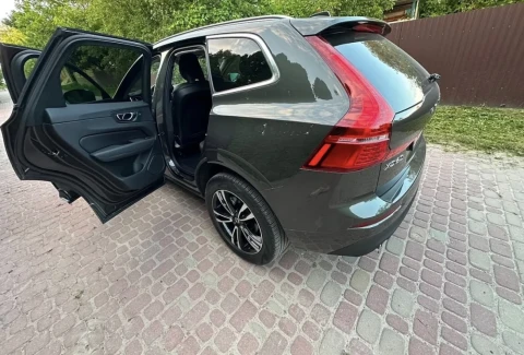Volvo XC60 2021