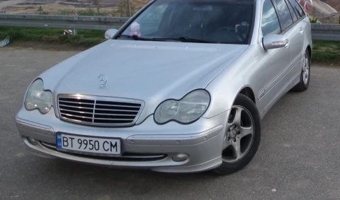 Mercedes-Benz C-Class 2002 2002