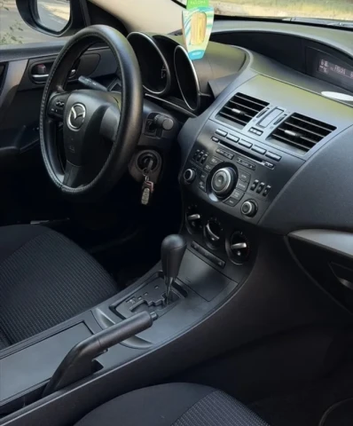 Mazda 3 2013
