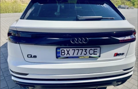 Audi Q8 2020