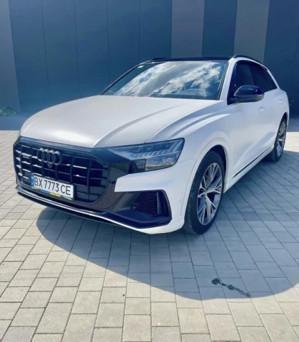 Audi Q8 2020