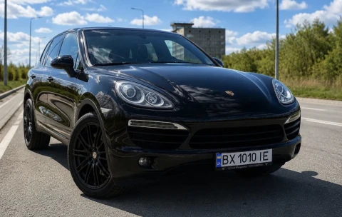 Porsche Cayenne 2012 2012