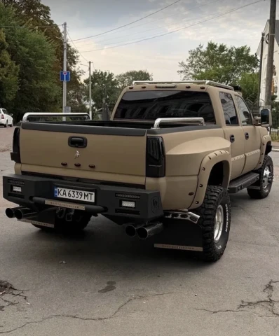 Chevrolet Silverado 2004
