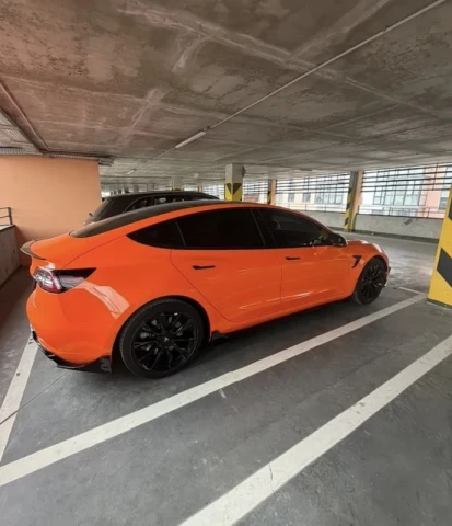 Tesla Model 3 2020